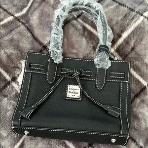 Dooney & Bourke Black Leather Women's Bag